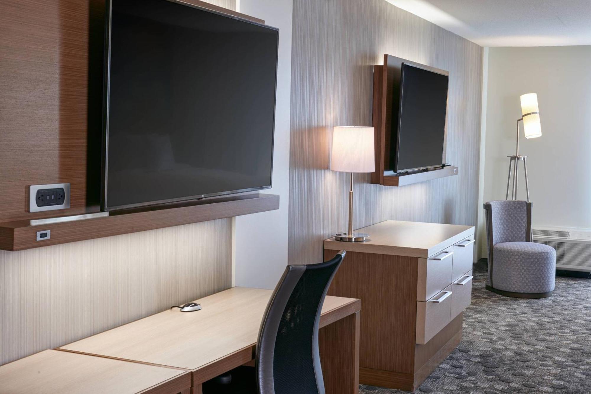 Hotel Courtyard By Marriott Jackson Extérieur photo