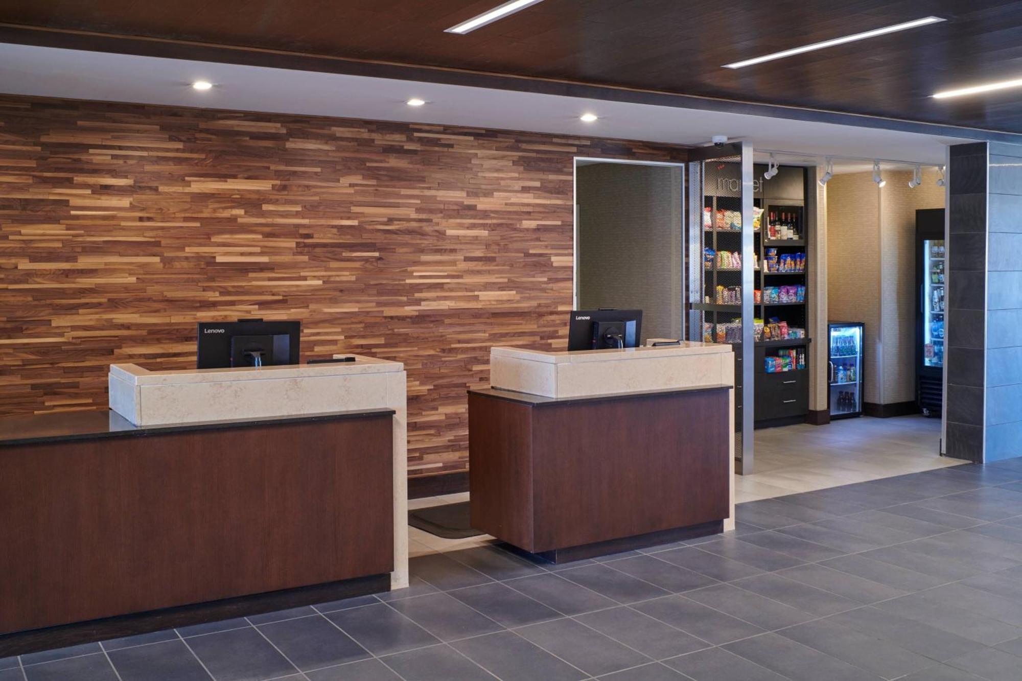 Hotel Courtyard By Marriott Jackson Extérieur photo
